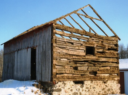 Dismantling Kahaupt Barn